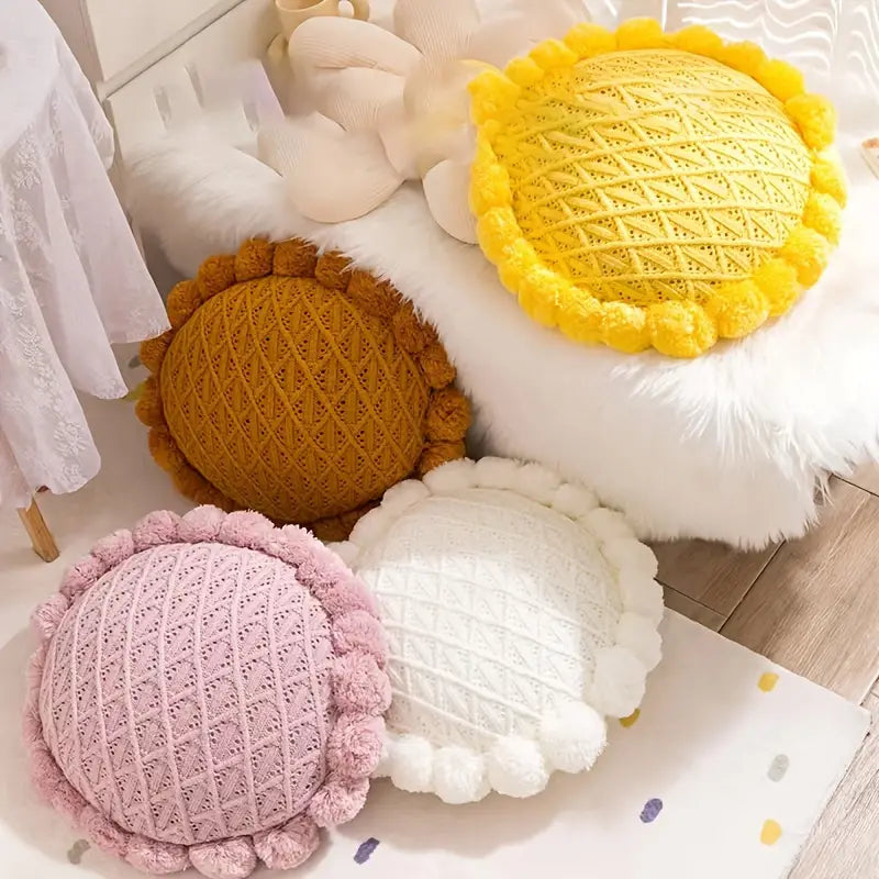 Round Knitting Decorative Pillow